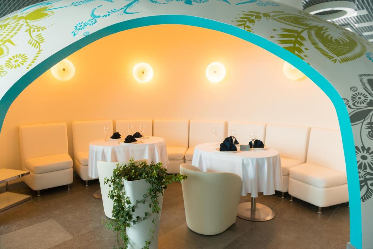 Terminal B Hotel Kiev Eksteriør bilde